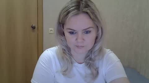 karennelsonx online show from March 2026 01:37:01 PM