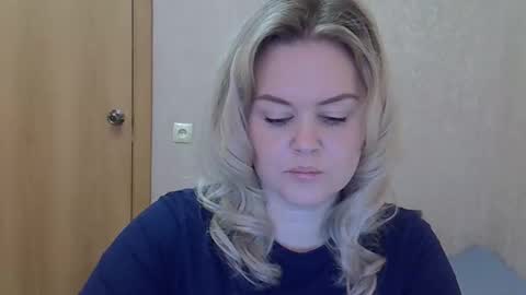 karennelsonx online show from April 2026 07:55:01 AM