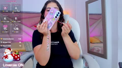 Snapshot of karenpautt chatting on December 2024 06:46:01 PM Karen online show from December 2024 06:46:01 PM