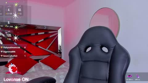 Snapshot of karenpautt chatting on January 2025 09:02:01 PM Karen online show from January 2025 09:02:01 PM