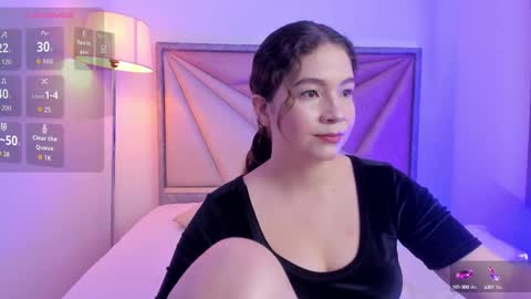 Snapshot of karenpautt chatting on September 2025 10:37:02 PM Karen online show from September 2025 10:37:02 PM