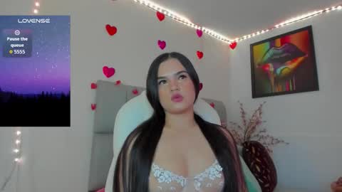 Karin    online show from September 2025 01:49:01 PM