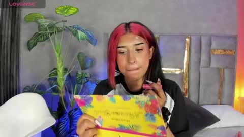 Snapshot of karin_ks chatting on May 2026 03:13:01 AM Karina online show from May 2026 03:13:01 AM