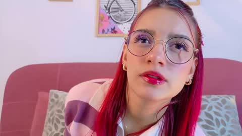 Snapshot of karina2smith chatting on May 2026 12:21:01 PM karina online show from May 2026 12:21:01 PM