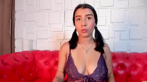 Snapshot of karina_aurora chatting on January 2025 07:25:02 AM karina_aurora online show from January 2025 07:25:02 AM