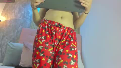 Snapshot of karina_carmona chatting on December 2025 02:58:02 PM karina_carmona online show from December 2025 02:58:02 PM