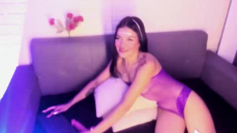 Kari online show from November 2025 11:32:02 AM