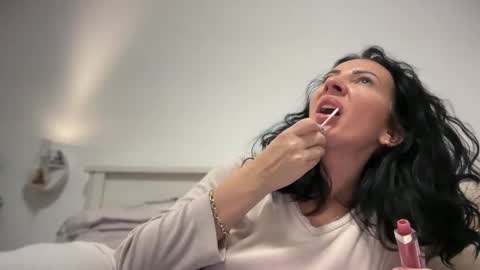 Karina online show from January 2025 06:34:02 PM