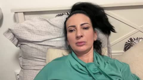 Karina online show from January 2025 04:33:02 AM