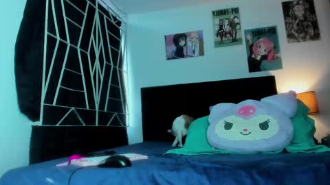 Snapshot of karinna__raven chatting on September 2025 10:01:02 PM KARINNA RAVEN online show from September 2025 10:01:02 PM