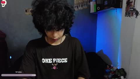 Snapshot of kariozzz chatting on December 2024 11:42:01 PM call me kai 3 online show from December 2024 11:42:01 PM