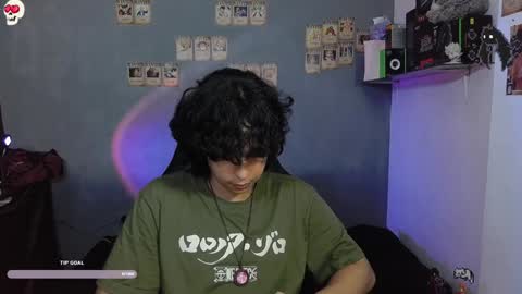 Snapshot of kariozzz chatting on January 2025 01:03:01 AM call me kai 3 online show from January 2025 01:03:01 AM