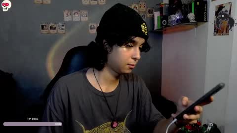 Snapshot of kariozzz chatting on January 2025 08:37:02 PM call me kai 3 online show from January 2025 08:37:02 PM