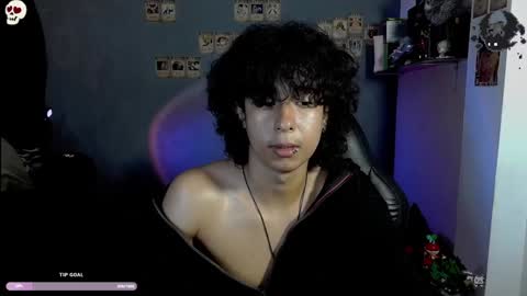 Snapshot of kariozzz chatting on January 2025 01:29:01 AM call me kai 3 online show from January 2025 01:29:01 AM