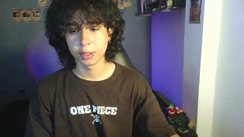 Snapshot of kariozzz chatting on February 2025 12:28:01 PM call me kai 3 online show from February 2025 12:28:01 PM