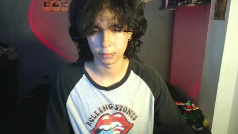 Snapshot of kariozzz chatting on February 2025 06:22:02 PM call me kai 3 online show from February 2025 06:22:02 PM