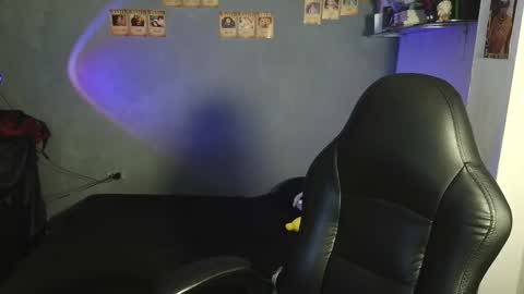 Snapshot of kariozzz chatting on February 2025 09:09:01 PM call me kai 3 online show from February 2025 09:09:01 PM