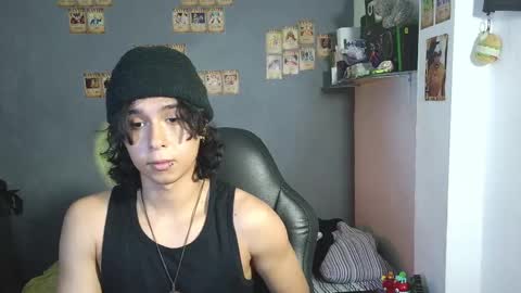 Snapshot of kariozzz chatting on February 2025 06:42:01 PM call me kai 3 online show from February 2025 06:42:01 PM