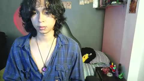 Snapshot of kariozzz chatting on March 2025 10:48:02 PM call me kai 3 online show from March 2025 10:48:02 PM