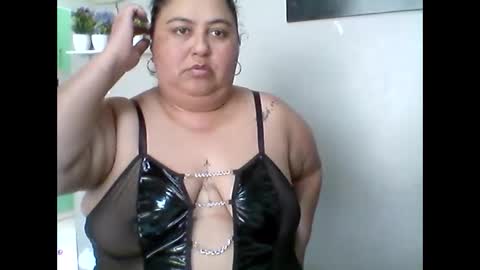 Snapshot of karissa_curvy chatting on January 2026 02:19:01 PM karissa online show from January 2026 02:19:01 PM