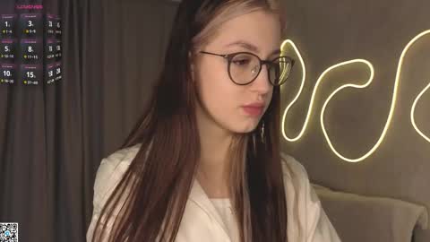 Grace  online show from February 2026 04:09:02 AM