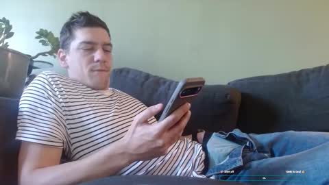 Karl online show from November 2025 02:50:01 PM