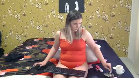 Snapshot of karla318103 chatting on December 2024 09:59:02 AM Karla online show from December 2024 09:59:02 AM