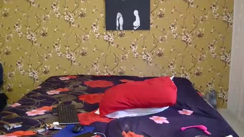 Snapshot of karla318103 chatting on January 2025 08:30:02 AM Karla online show from January 2025 08:30:02 AM