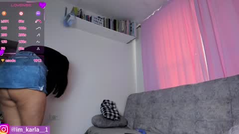 Snapshot of karla__1 chatting on December 2024 03:33:02 PM Ill be on at sunday see u Lynn Could u help me to reach 100 Thmbs upp plssss Independent girl 3 online show from December 2024 03:33:02 PM