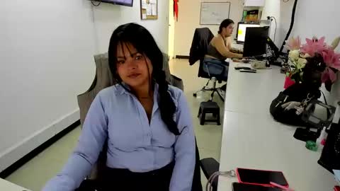 Snapshot of karla_cg chatting on May 2026 03:19:02 PM karla_cg online show from May 2026 03:19:02 PM