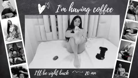 Karla  online show from November 2025 01:21:02 PM