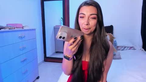 Karla  online show from March 2026 10:32:01 AM