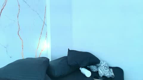 karla_hilton1 online show from January 2026 11:34:01 AM