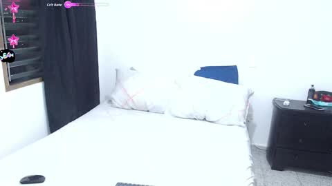 Snapshot of karla_kitten_ chatting on October 2025 12:11:02 AM Miss Karla online show from October 2025 12:11:02 AM