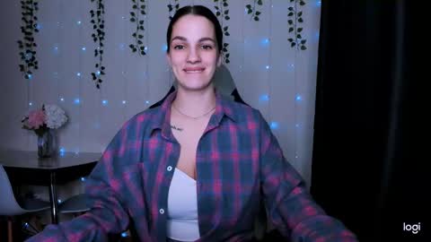 Snapshot of karla_lim chatting on February 2025 09:28:01 PM karla_lim online show from February 2025 09:28:01 PM