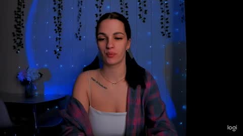 Snapshot of karla_lim chatting on February 2025 10:11:02 PM karla_lim online show from February 2025 10:11:02 PM