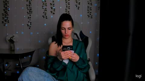 Snapshot of karla_lim chatting on March 2025 09:20:01 PM karla_lim online show from March 2025 09:20:01 PM