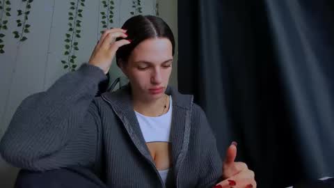 Snapshot of karla_lim chatting on November 2025 09:13:02 PM karla_lim online show from November 2025 09:13:02 PM