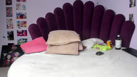 karen online show from February 2025 05:21:02 AM