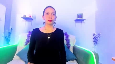 Snapshot of karlaaa__ chatting on September 2025 03:46:01 PM Karla online show from September 2025 03:46:01 PM