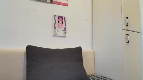 Snapshot of karladreamssex chatting on September 2025 06:02:02 AM Crystyna online show from September 2025 06:02:02 AM