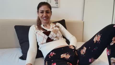 Crystyna online show from March 2026 07:42:01 AM