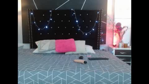 Snapshot of karlaroas chatting on February 2026 08:40:02 PM karlaroas online show from February 2026 08:40:02 PM