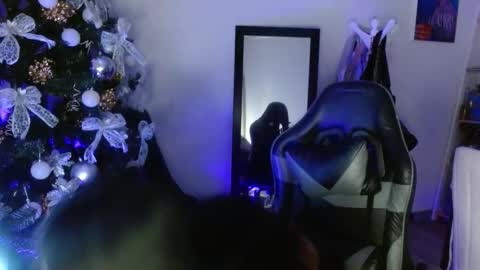 Snapshot of karlavittar chatting on December 2025 12:54:01 PM karlavittar online show from December 2025 12:54:01 PM