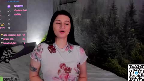 Snapshot of karlenegriess chatting on February 2026 06:26:01 AM karlenegriess online show from February 2026 06:26:01 AM