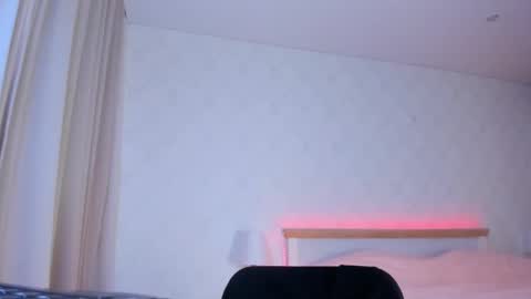 karli_grei online show from December 2024 05:17:02 PM