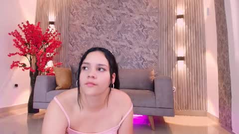 Karli online show from September 2025 07:47:01 PM