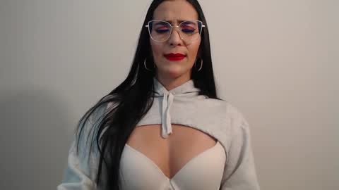 Snapshot of karlota_hank chatting on January 2025 05:15:02 AM Karlis online show from January 2025 05:15:02 AM