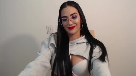 Snapshot of karlota_hank chatting on January 2025 08:18:02 AM Karlis online show from January 2025 08:18:02 AM