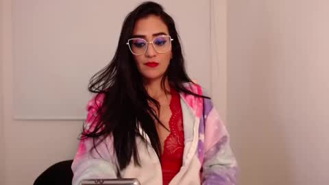 Snapshot of karlota_hank chatting on January 2025 06:43:02 AM Karlis online show from January 2025 06:43:02 AM